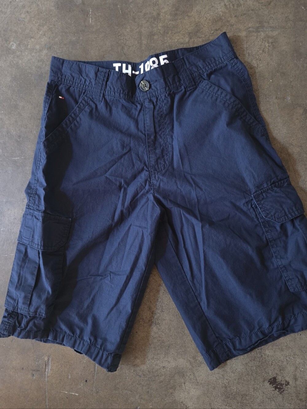 Tommy Hilfiger 1985 Dark Blue Cargo Shorts Boys Size 16